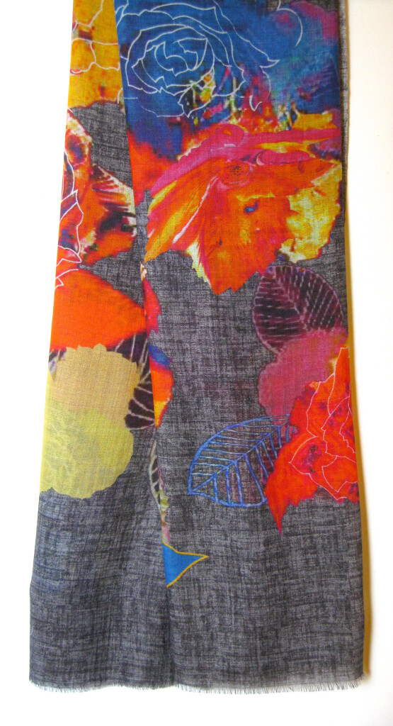Tørklæde, Sjal i silke og uld. Samarkand har stort udvalg af tørklæder i silke, uld mm.