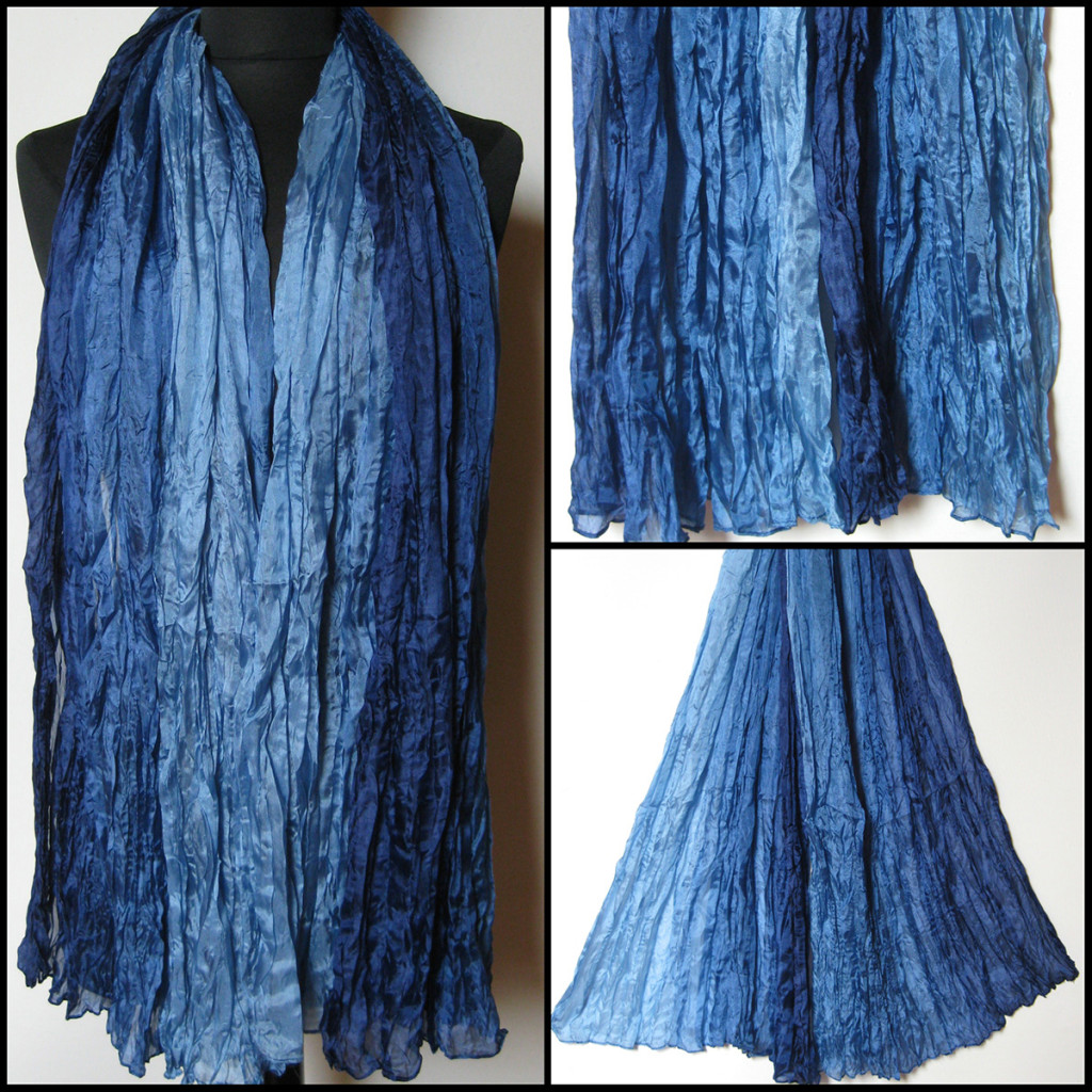 Silketørklæde i blå nuancer. Samarkand har stort udvalg af silketørklæder i mange farver.