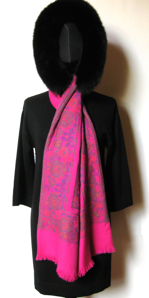 pelshuer, pelshatte, pelshue, pelshat, uldtørklæde, cashmere tørklæde, uldhue, uldhat, samarkanddk, cashmere sjal, sjaler, pelskrave, jane eberlein, pashmina tørklæde